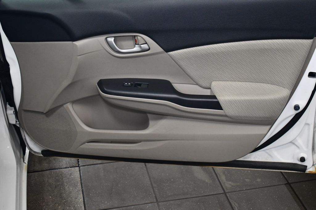 Thumbnail: 2013 Honda Civic - 31