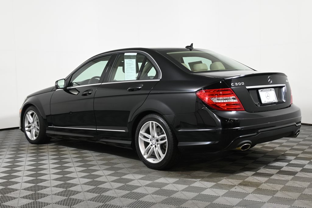 Thumbnail: 2014 Mercedes-Benz C-Class - 5