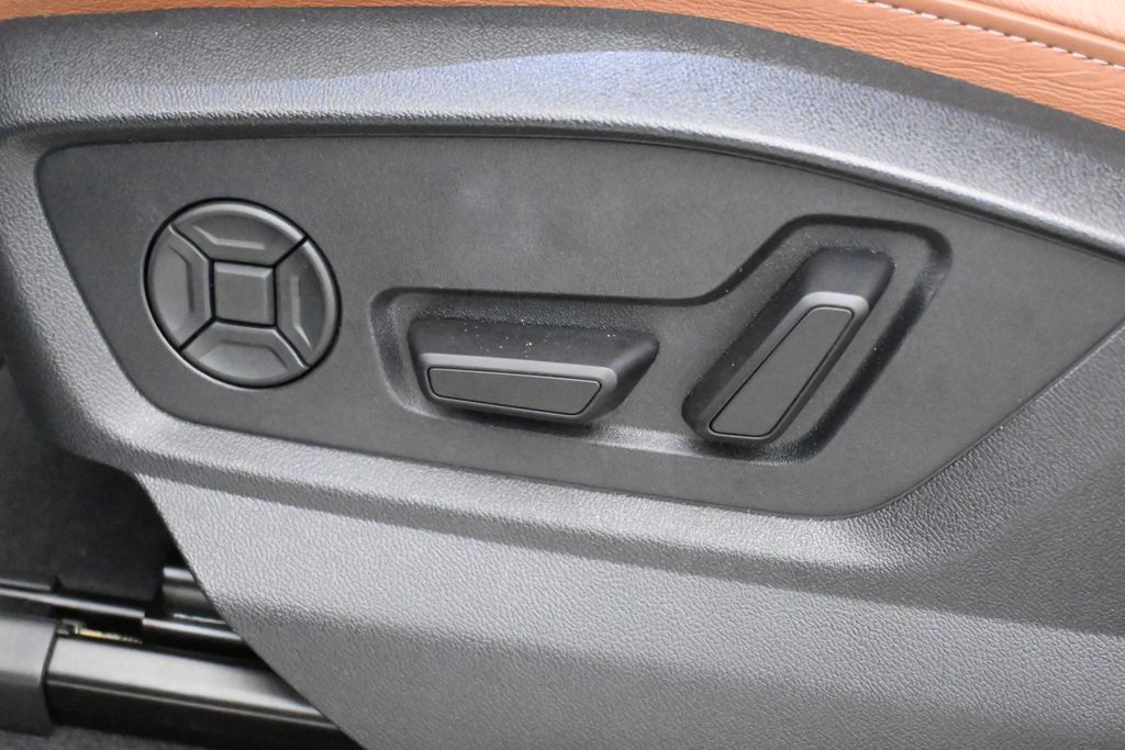 Thumbnail: 2025 Audi Q7 - 30