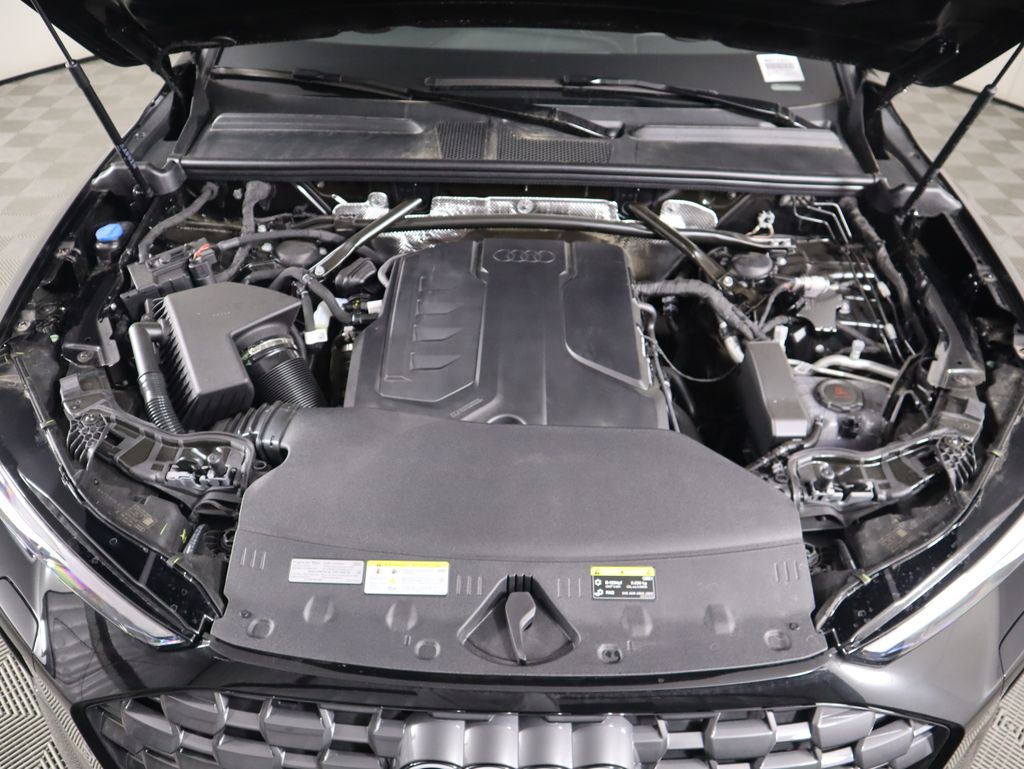 Thumbnail: 2025 Audi Q5 - 31