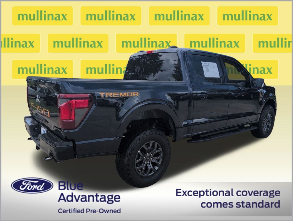 Used 2025 Blue Ford Tremor image 3