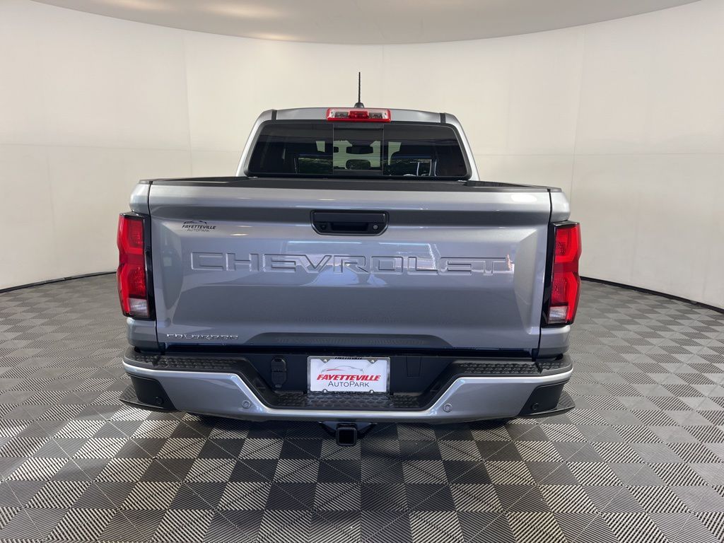 Thumbnail: 2026 Chevrolet Colorado - 4