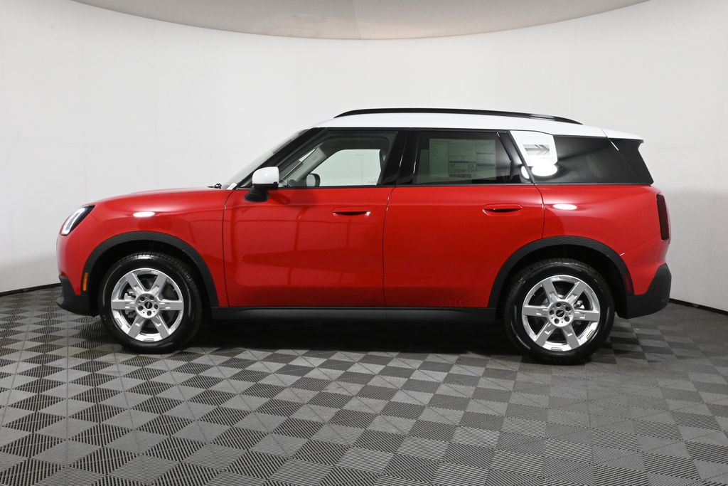 2025 MINI Cooper Countryman Base 2