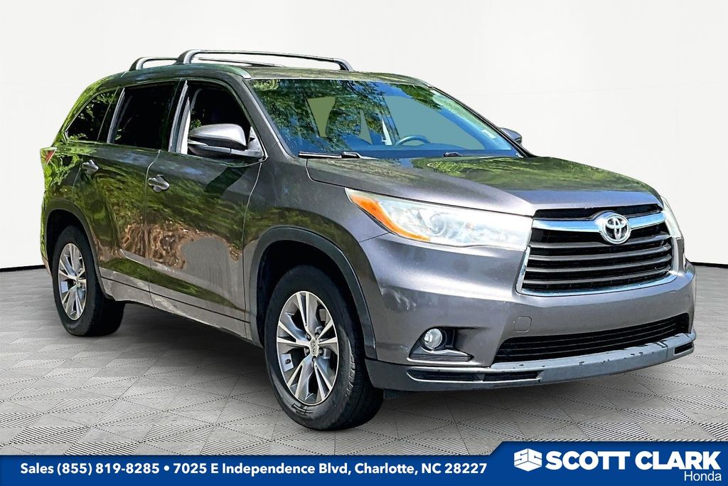 2014 Toyota Highlander XLE V6