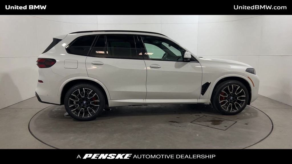 2025 BMW X5 xDrive50e 9