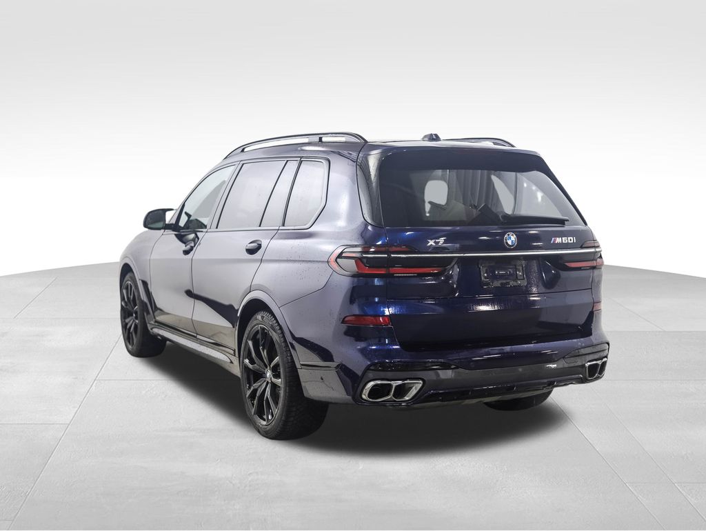 Thumbnail: 2025 BMW X7 - 3