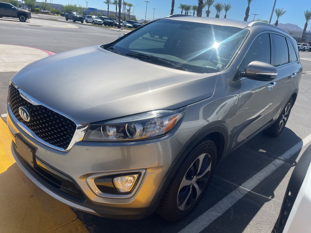 Thumbnail: 2017 Kia Sorento - 6