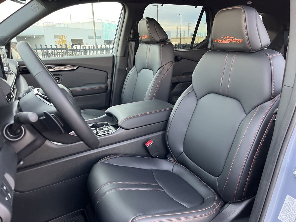 Thumbnail: 2025 Honda Pilot - 13