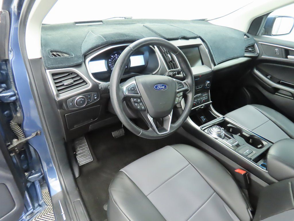 Thumbnail: 2019 Ford Edge - 9