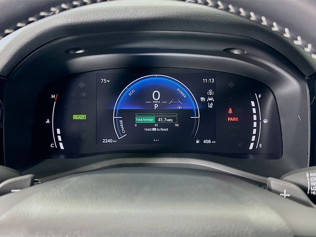 Thumbnail: 2025 Toyota Camry - 12