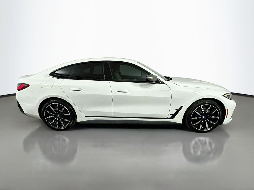 Thumbnail: 2024 BMW i4 - 4