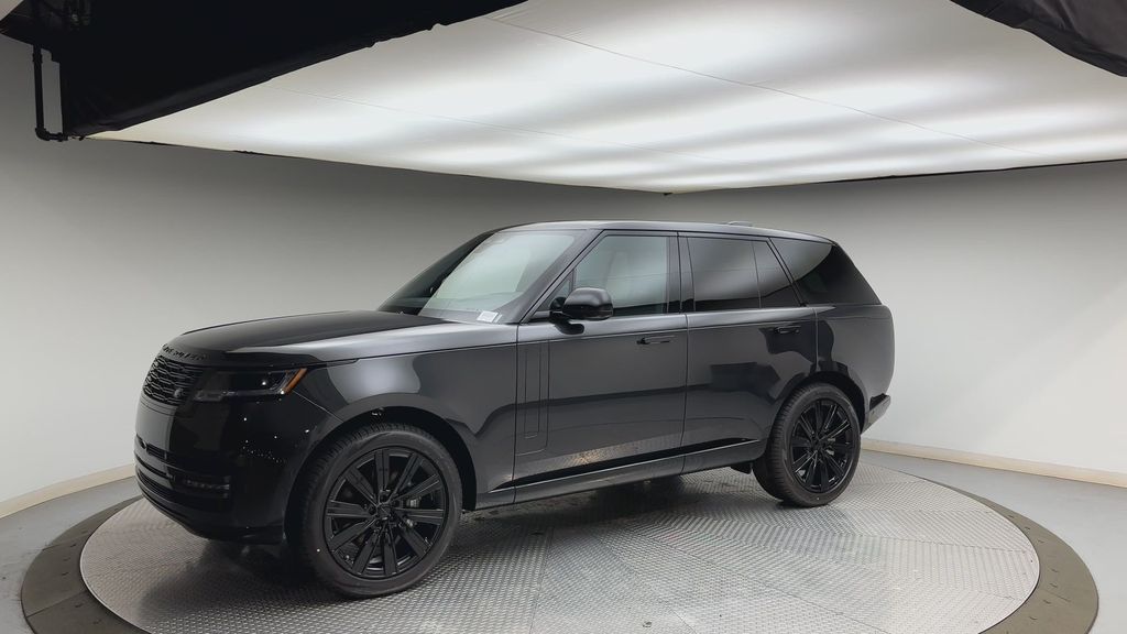 Thumbnail: 2026 Land Rover Range Rover - 6