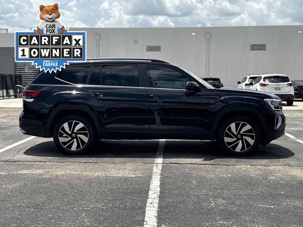 2024 Volkswagen Atlas 2.0T SE w/Technology Black at AutoSavvy Houston Southwest