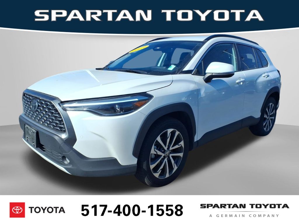 2023 Toyota Corolla Cross XLE