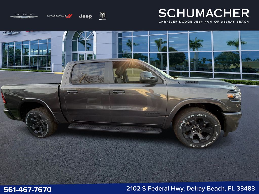 View vehicle photo 7