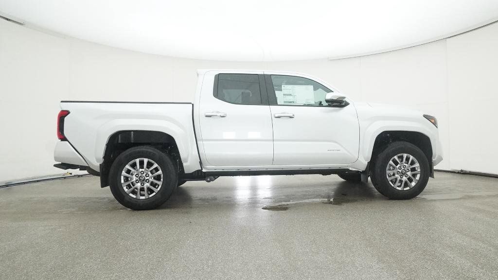 Thumbnail: 2025 Toyota Tacoma - 19