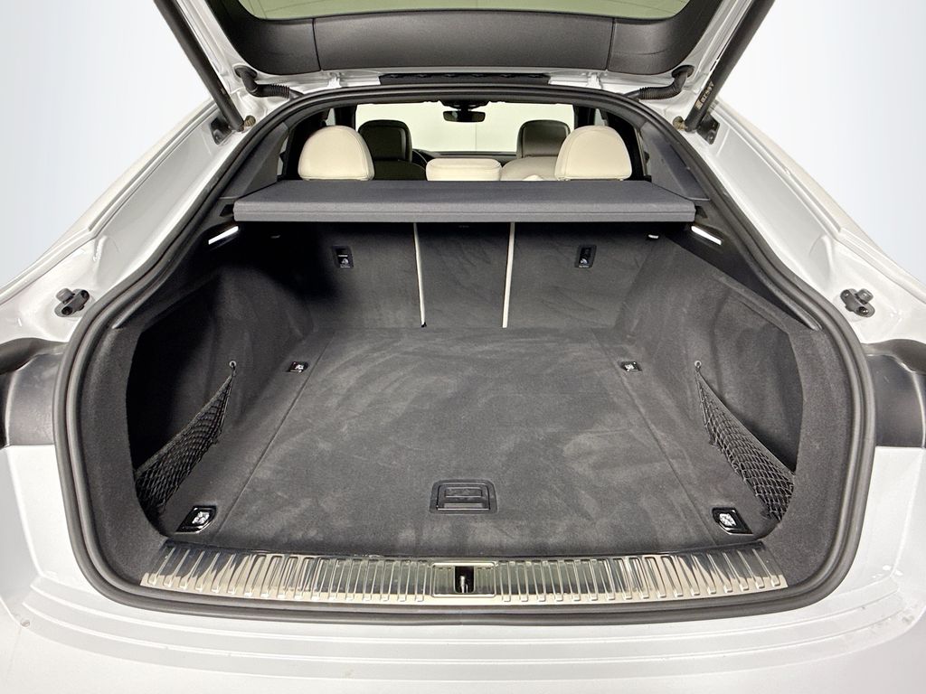 Thumbnail: 2024 Audi Q8 e-tron - 29