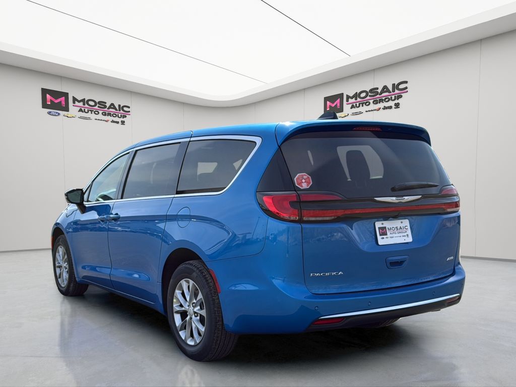 2026 Chrysler Pacifica