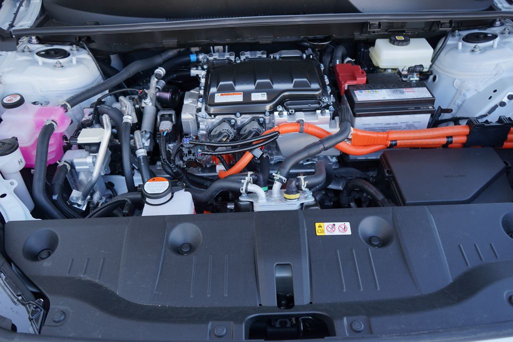 2025 Subaru Solterra Limited 21