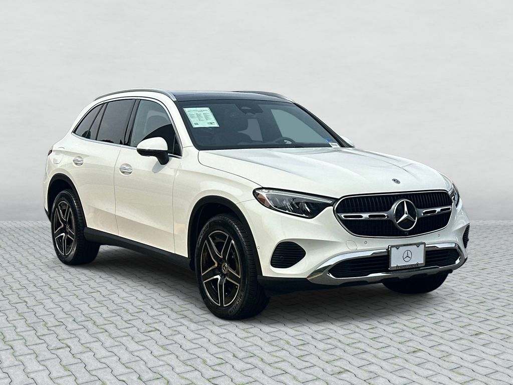Thumbnail: 2026 Mercedes-Benz GLC - 3