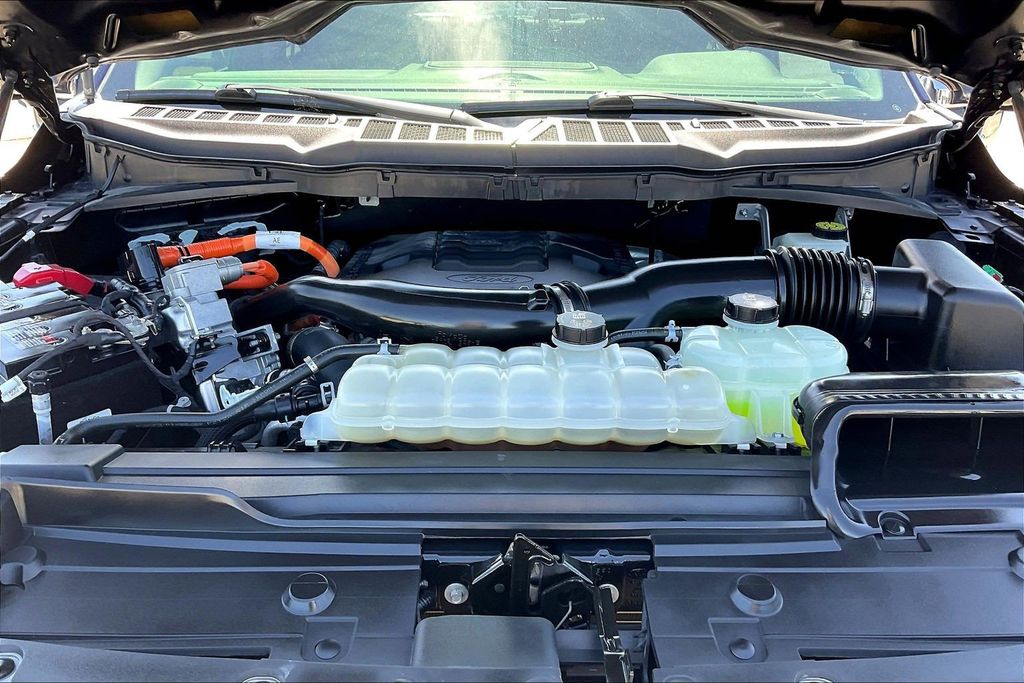 Used 2022 Ford F-150 Lariat 4D SuperCrew