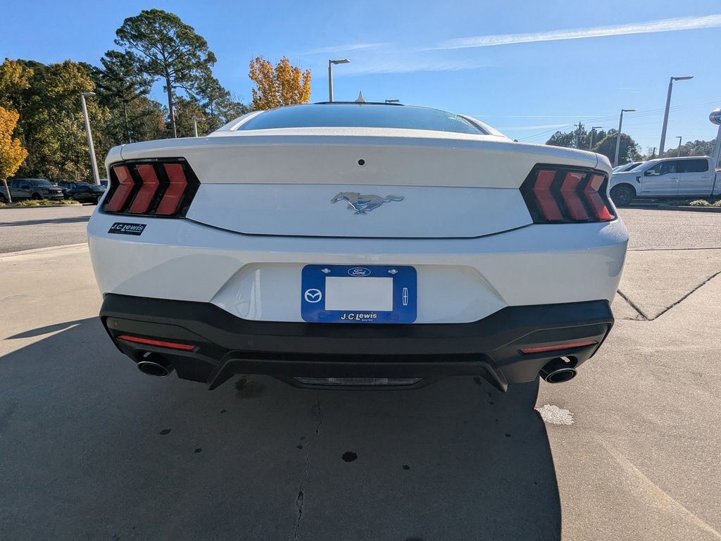 2026 Ford Mustang EcoBoost Fastback
