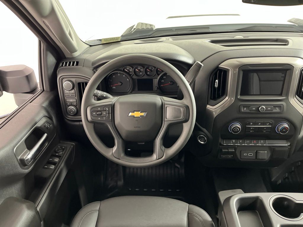 Thumbnail: 2026 Chevrolet Silverado 2500 - 17