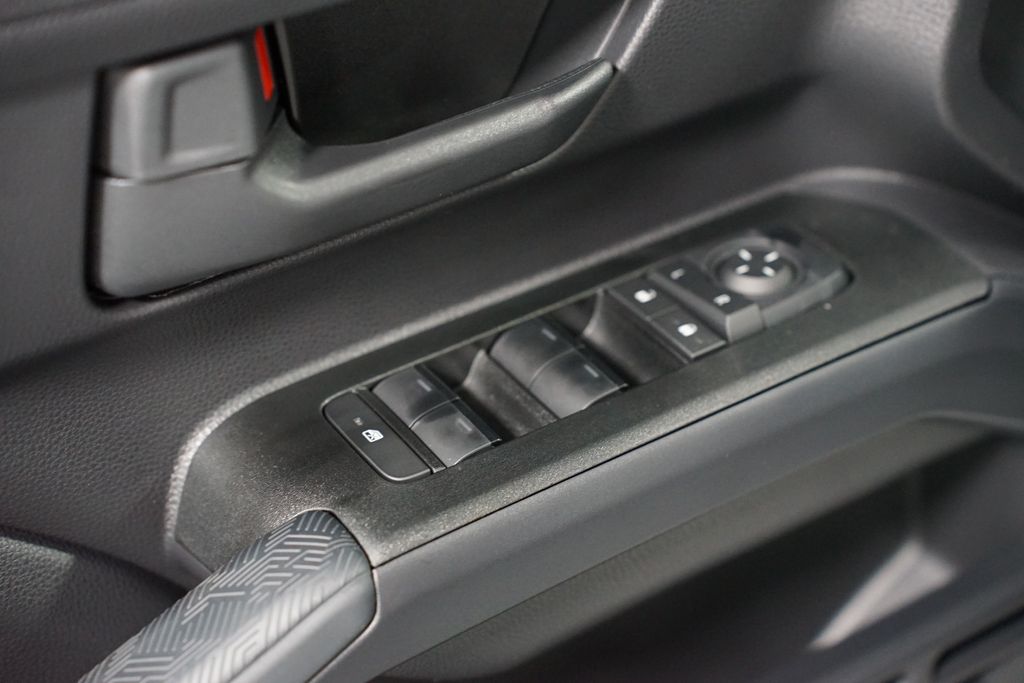 Thumbnail: 2026 Toyota 4Runner - 32