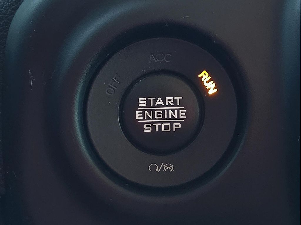 Used 2021 Jeep Gladiator For Sale in Farmington, AR