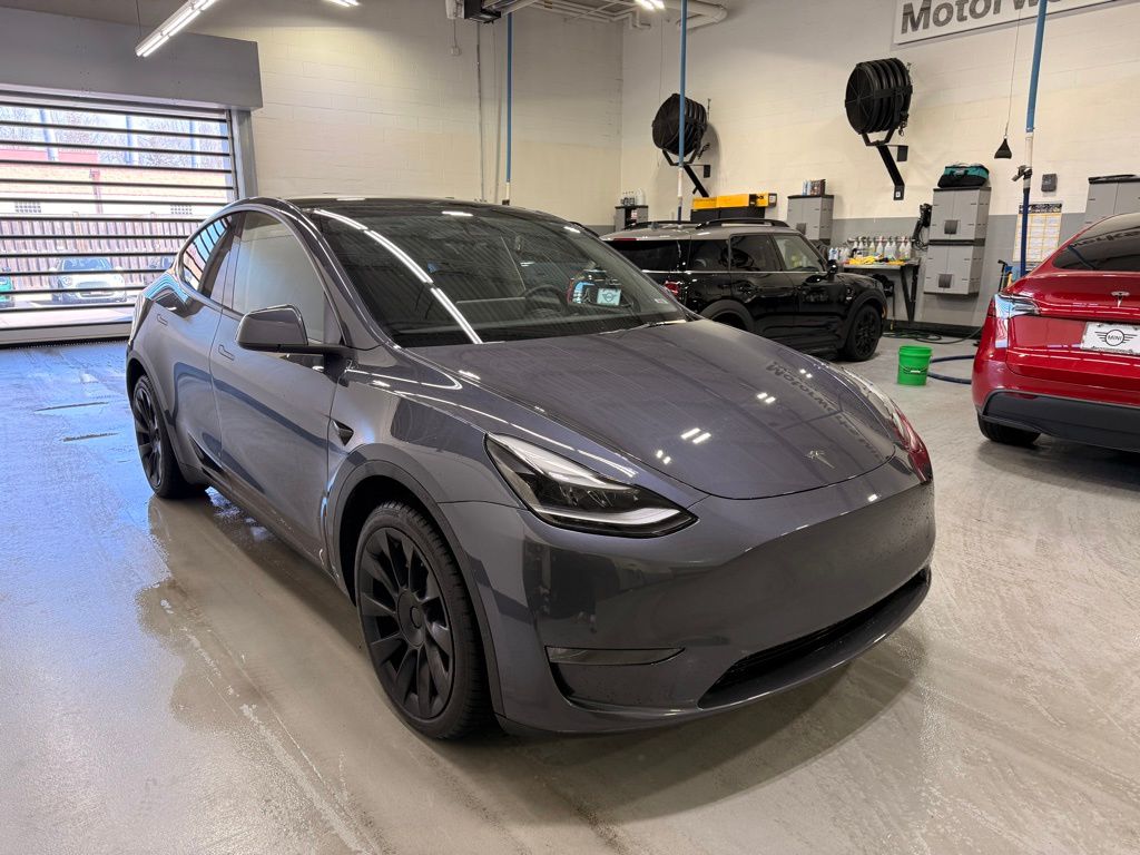 Thumbnail: 2023 Tesla Model Y - 7
