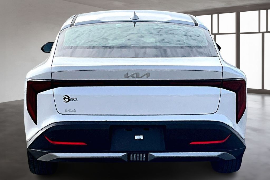 Used 2025 White Kia EX image 5