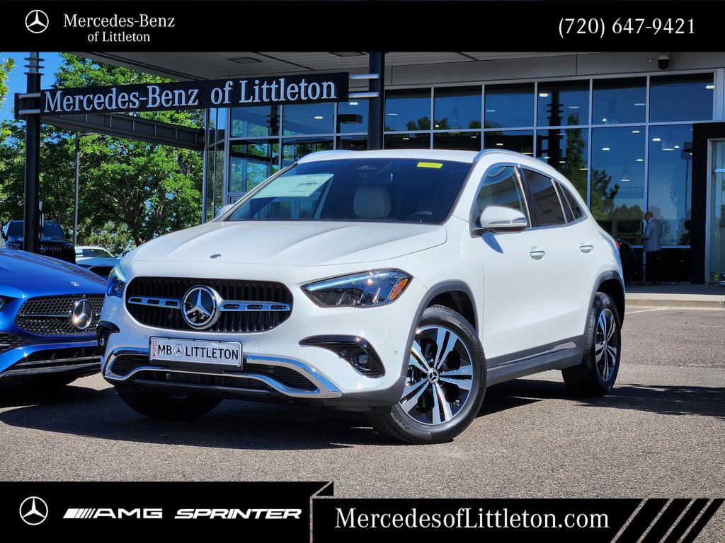 Polar White 2026 Mercedes-Benz GLA SUV / Crossover All-Wheel Drive 8-Speed Dual Clutch
