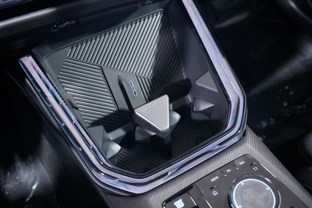 Thumbnail: 2026 BMW X3 - 17