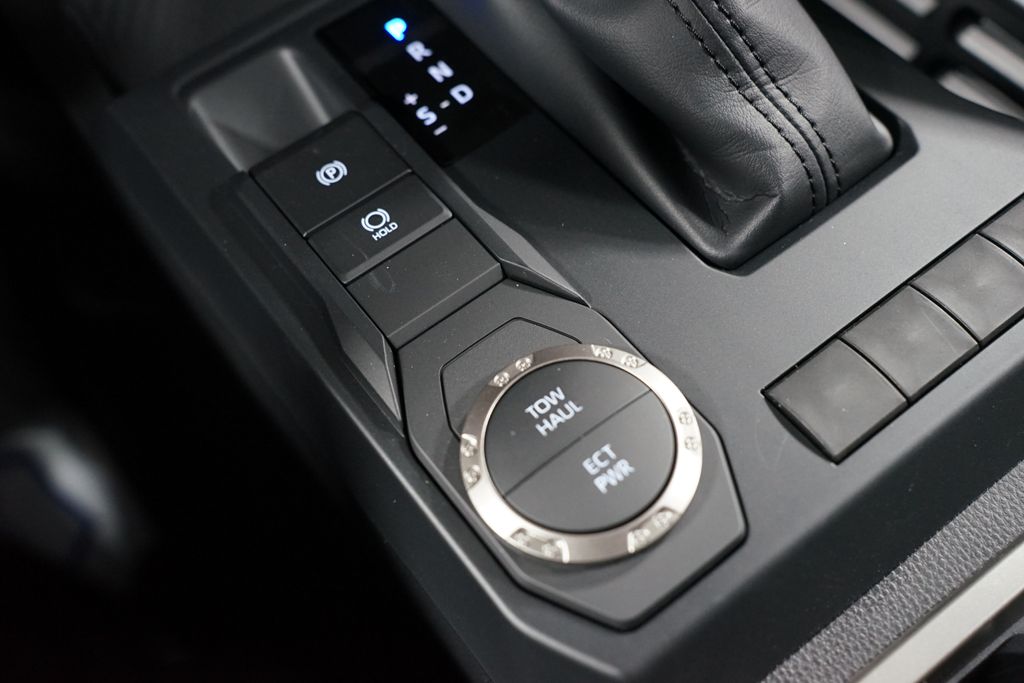 Thumbnail: 2025 Toyota Tacoma - 24