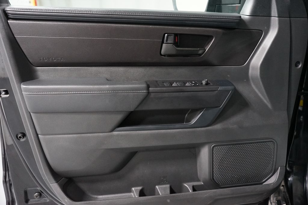 Thumbnail: 2024 Toyota Tundra - 29