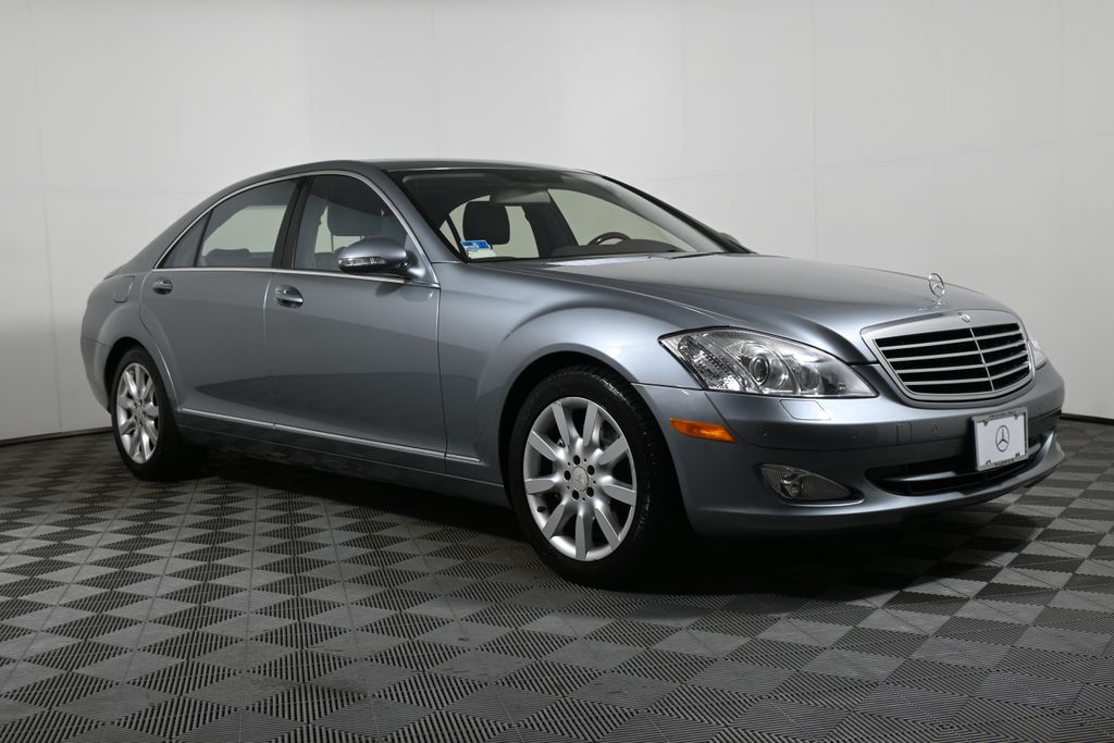 Thumbnail: 2008 Mercedes-Benz S-Class - 8