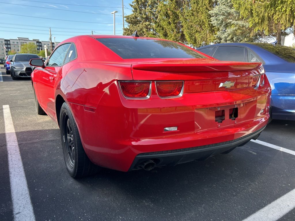 2010 Chevrolet Camaro  2