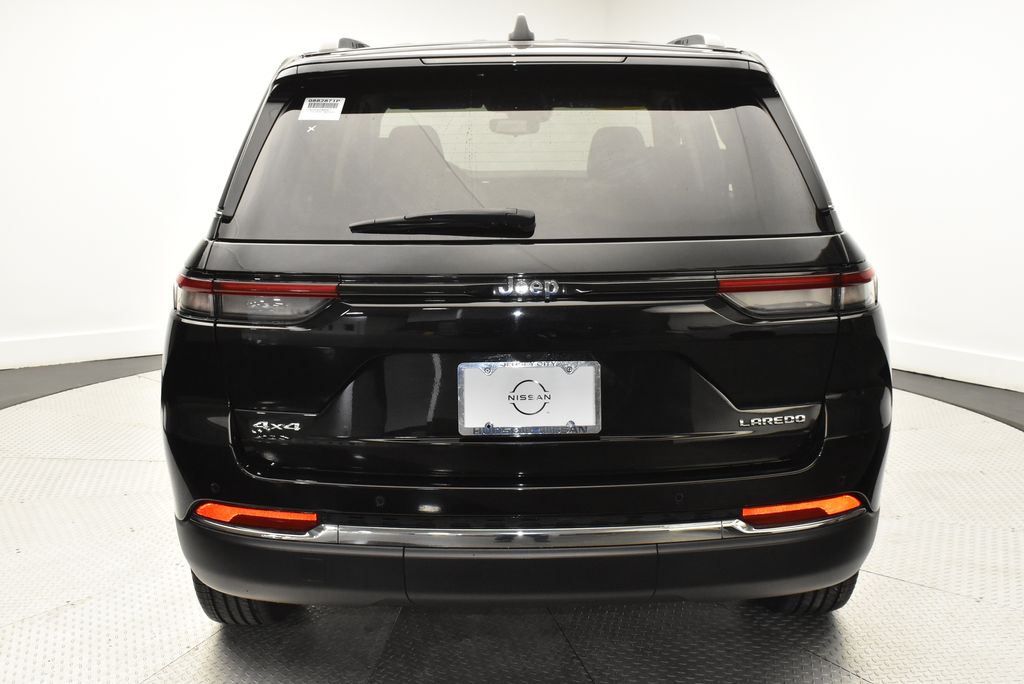 Thumbnail: 2023 Jeep Grand Cherokee - 6