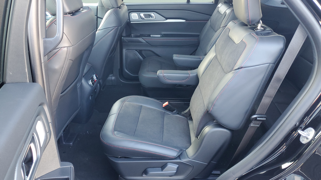 New 2026 Black Ford ST image 39