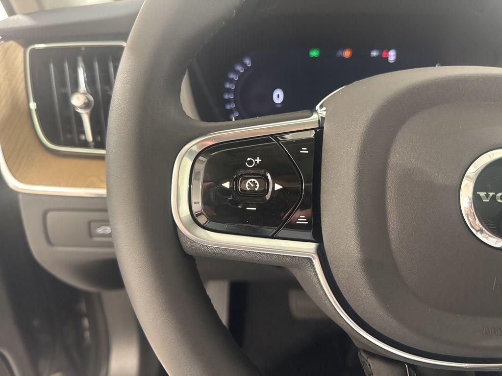 New 2026  Volvo T8 Ultra image 9