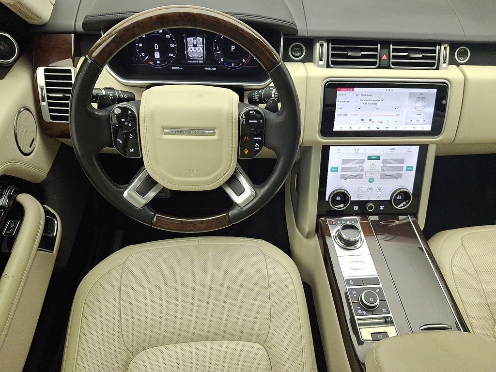 Thumbnail: 2018 Land Rover Range Rover - 12