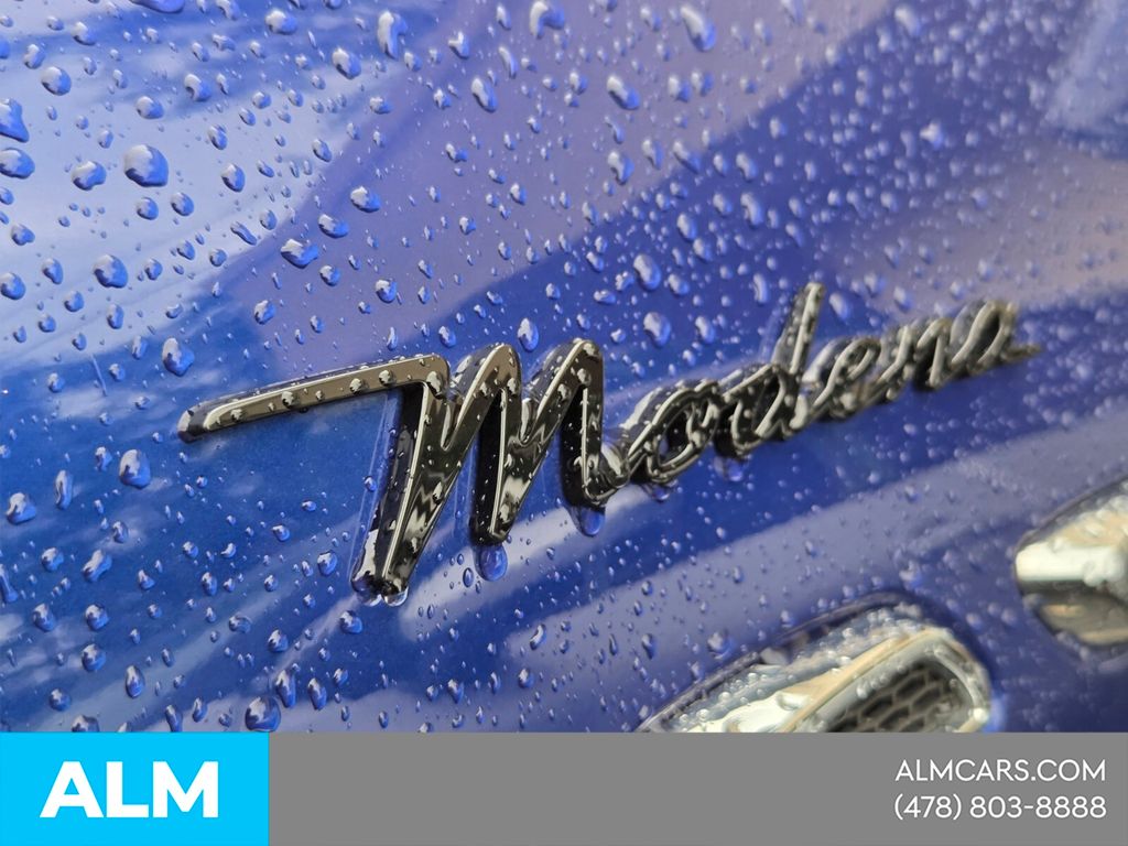 Used 2023  Maserati Modena image 3