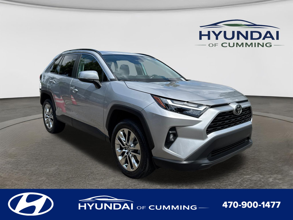 2022 Toyota RAV4 XLE Premium FWD