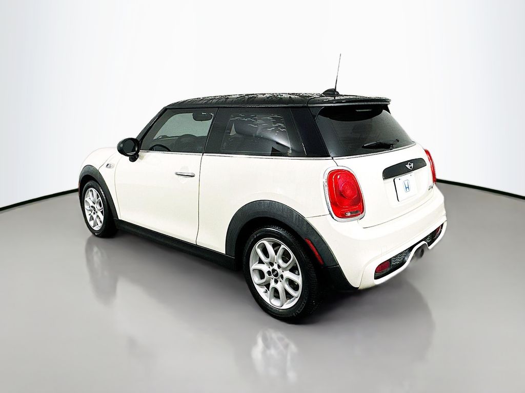 2015 MINI Cooper Base 7