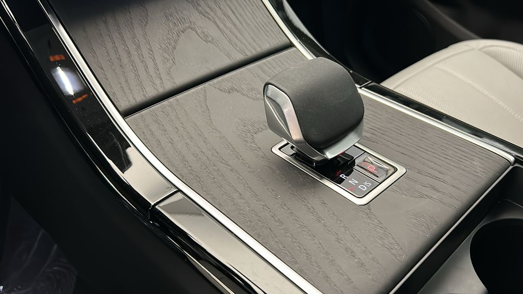 2024 Land Rover Range Rover Evoque S 19