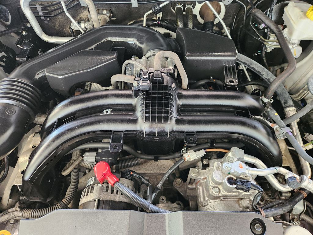 2019 Subaru Outback 2.5i White at Legacy Ford