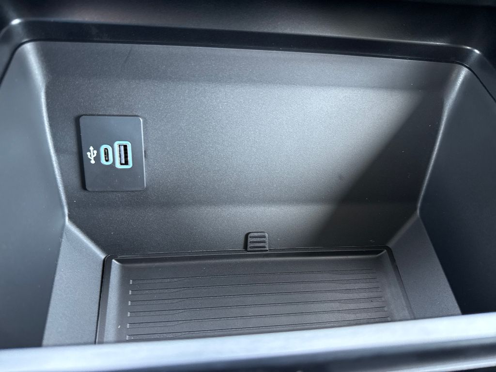 New 2026 White Ford XLT image 35