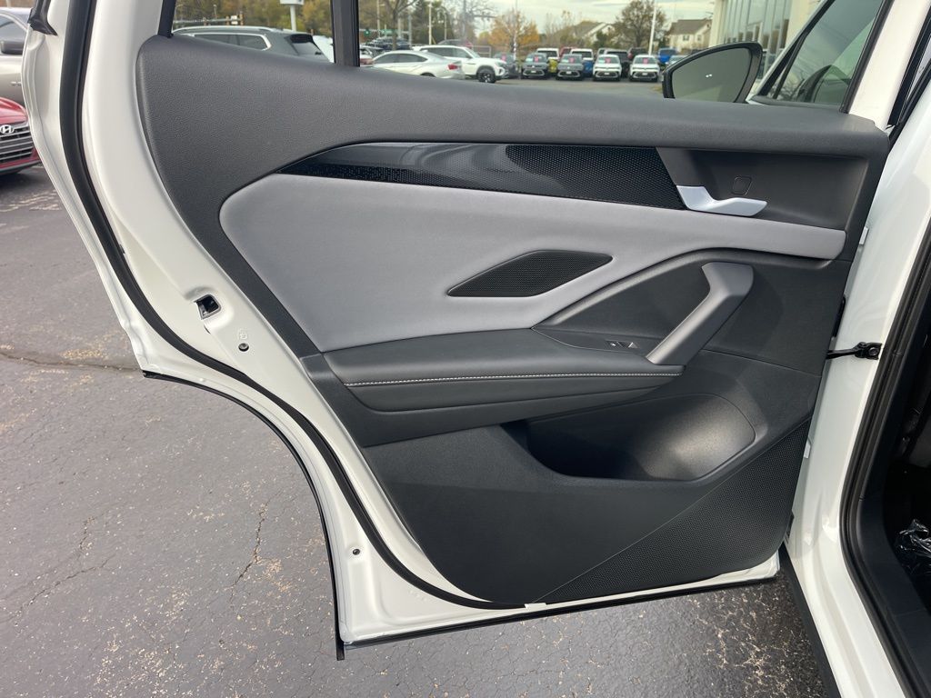 New 2026 Opal White Pearl Volkswagen 2.0T SE R-Line Black image 21
