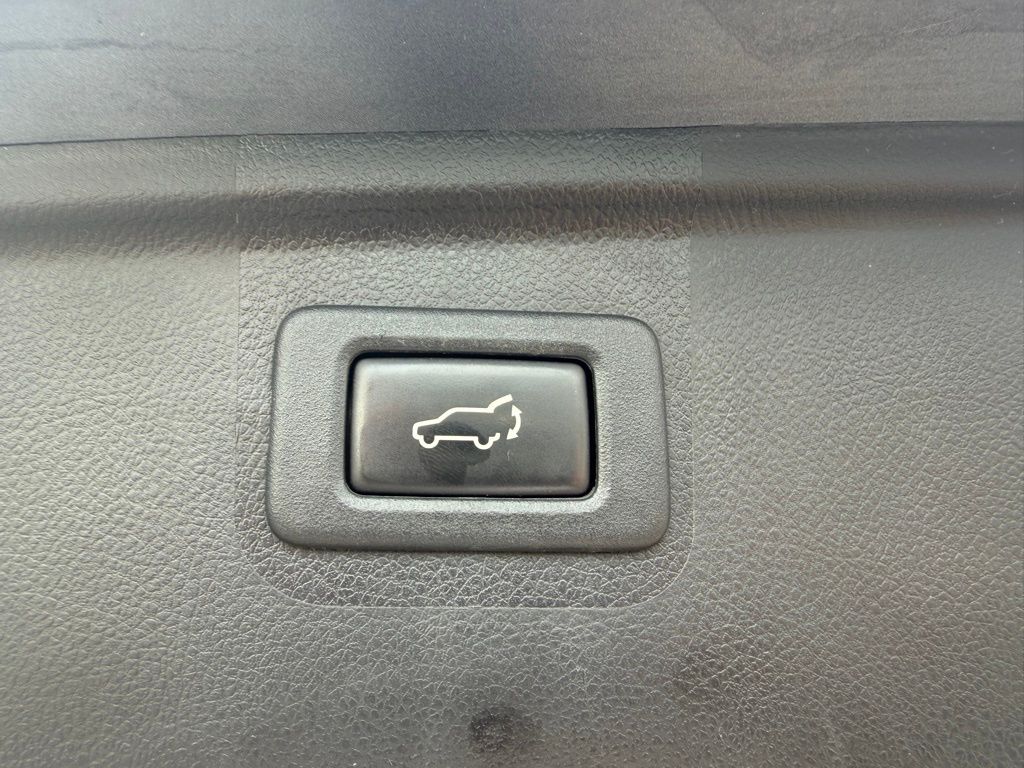 2015 Subaru Outback 2.5i - 6