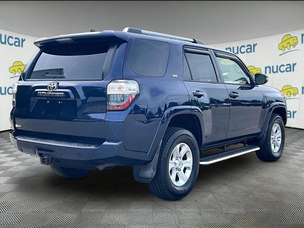 2019 Toyota 4Runner — photo 6